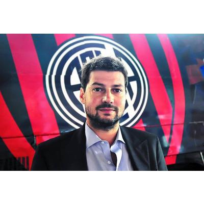"A Pizzi lo tuvimos que sostener, pero cuestionar a Bauza es insólito"