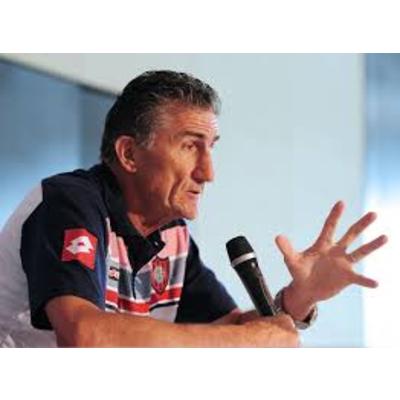 "Este equipo no mete el culo en el área"