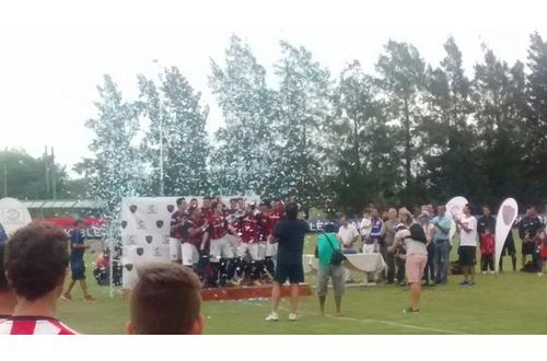 La novena división campeón internacional en Dolores