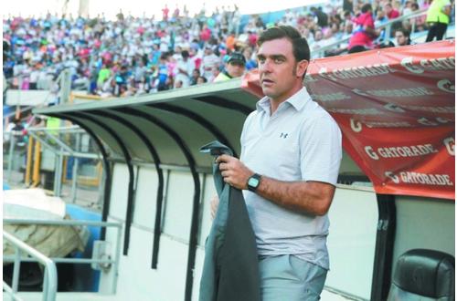 Guede firmó su contrato sin viajar