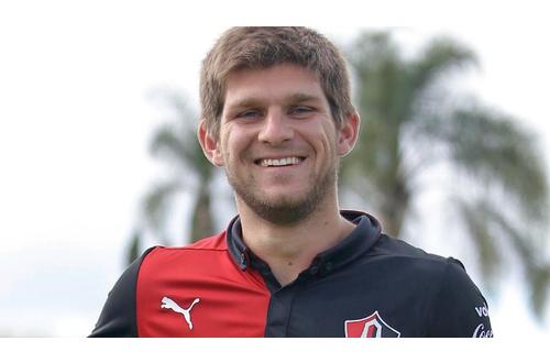 "Será una linda final y esperemos favorable a San Lorenzo" 