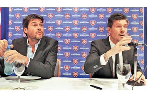Lammens y Tinelli rechazan el horario nocturno ante Vélez