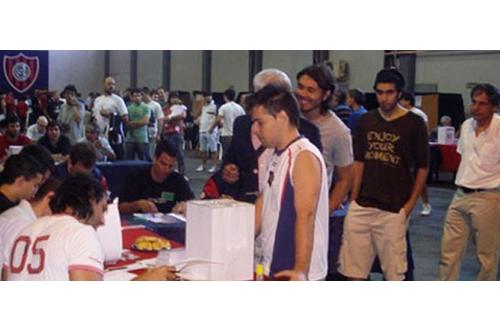 "Habría 19 mil votantes y cada lista necesitaría 574 avales"