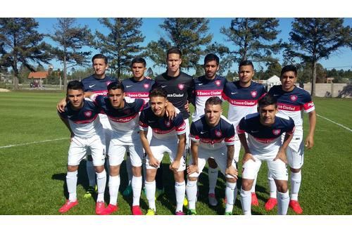 Goleada de la reserva en Paraná
