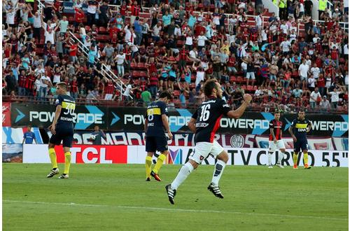 Belluschi, la cuota de fútbol