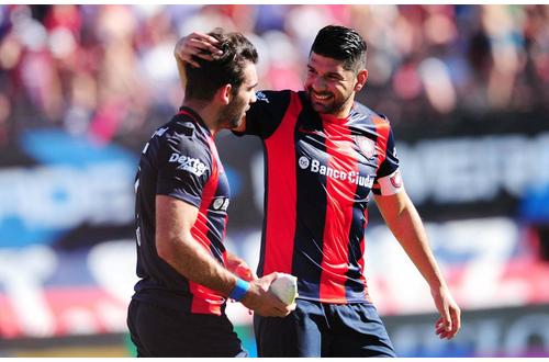 El fútbol de Ortigoza y los goles de Cauteruccio
