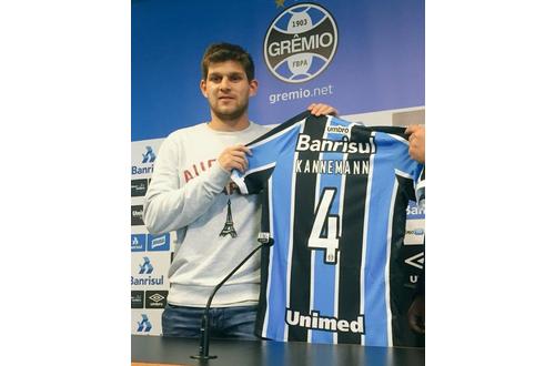 "Me gustaría jugar con mi hermano en San Lorenzo"