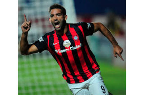 En México dan por confirmado el pase de Cauteruccio