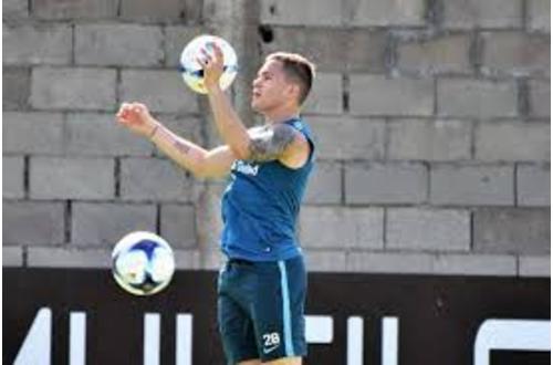 Piris Da Motta debutaría ante Talleres