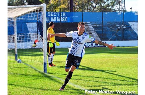"Romeo me llamó y me notificó que vuelva antes a San Lorenzo"