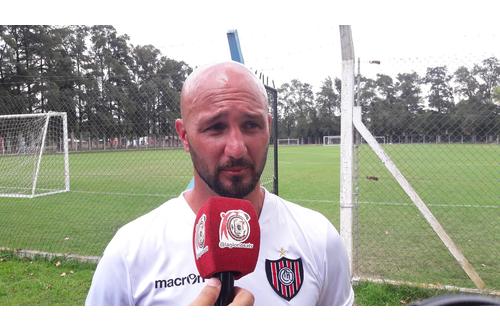 "En un futuro me gustara ser entrenador del club que soy hincha"