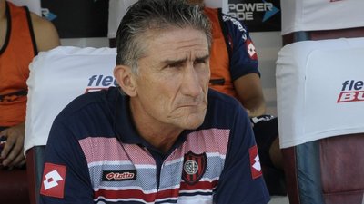 Bauza: "Alan Ruiz está en un plantel con buenos jugadores y tendrá que luchar"