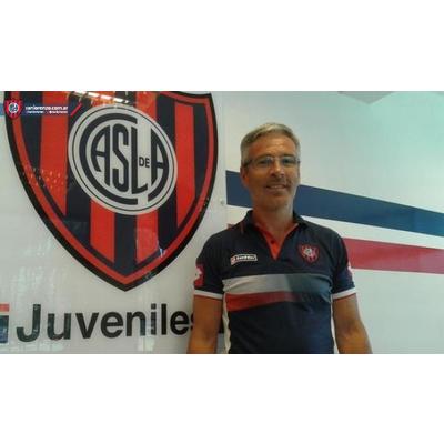 "No hay un distinto como Correa en todo el fútbol juvenil argentino"