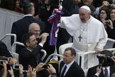 El Papa volvió a mostrar su amor por San Lorenzo ante la multitud