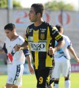 Nahuel Benítez figura en el triunfo de Olimpo