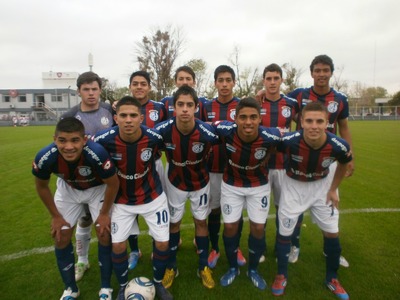 Buen debut de las juveniles azulgranas ante Lanús