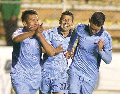 Bolivar Ganó con gol del "Demoledor" Tenorio