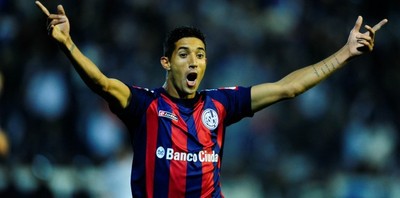 Verón: “Me gusta mucho moverme a la espalda de los rivales"