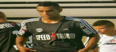 Jony Herrera, tras los pasos de Diego Díaz y con Francisco en el pie