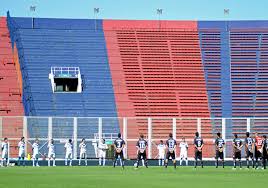 Argentina no puede ni organizar un partido… de fútbol