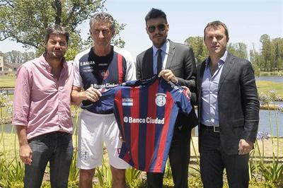 Tras la reunión cumbre, se viene la firma de Bauza