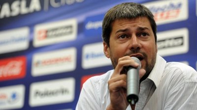 Lammens: "Traje el contrato de Bauza, lo firmaremos acá en Marruecos"