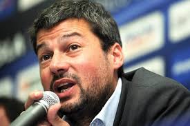 Lammens: "Por Kannemann negociamos su renovación durante un año y no acordamos"